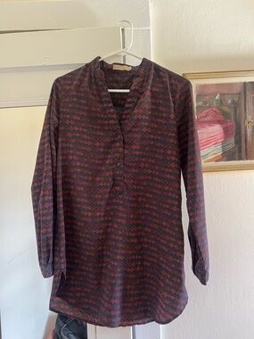 fun 2 fun Navy Blouse with Rust Diamond Print